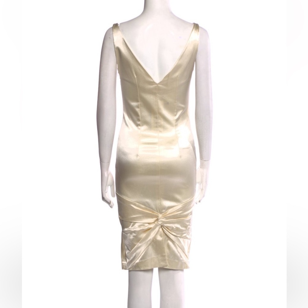 Vintage Dior 42/ US 4/6 Satin silver cocktail dress with ruched accented back. - Picture 9 of 9
